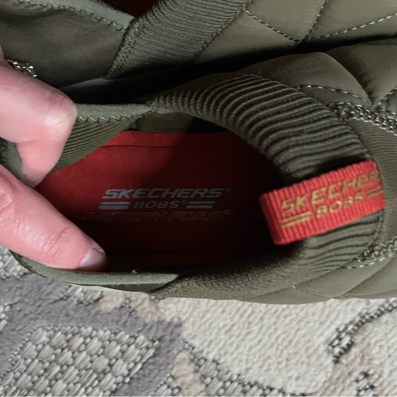 Skechers puffy slipper shoe  women’s sz 9.5 - Picture 4 of 5